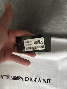 EMPORIO ARMANI T-särk (4 foto / 4)