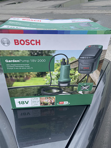 Аккумуляторный насос Bosch 18V (1 фото из 4)
