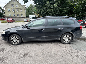 VW Passat varuosadeks (2 foto / 7)