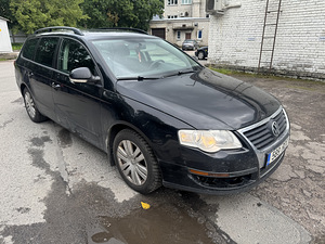 VW Passat varuosadeks (5 foto / 7)