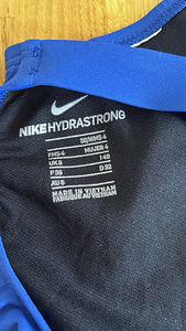 Nike Hydrastrong Solid naiste trikoo, UK 8, EU 36 (4 foto / 7)