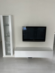 Tv alus ja vitriin (1 foto / 3)