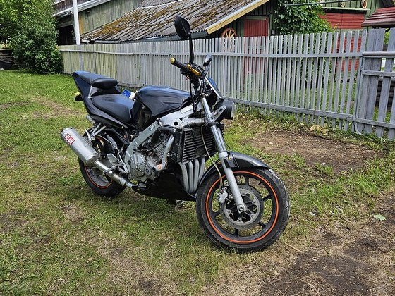 Honda cbr600f