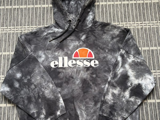 Ellesse