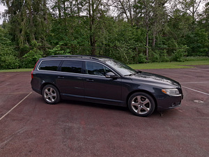 Volvo v70 (5 фото из 11)