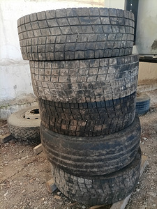 315/70R22,5 шины для грузовика (2 фото из 2)
