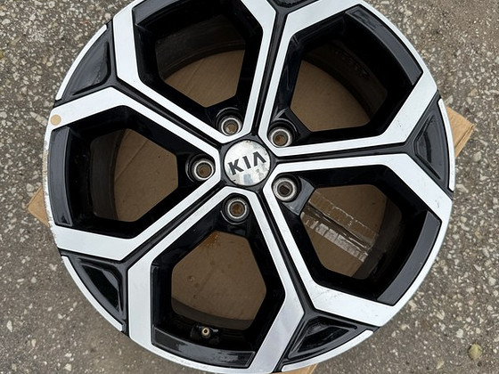 18" Kia originaalvelg 5x114,3 (1tk)