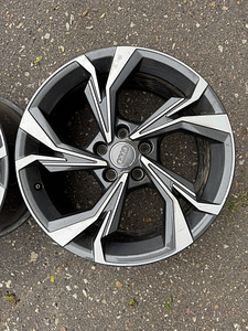 18" Audi originaalveljed 5x112 (2tk) (2 foto / 4)
