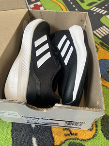 Uued adidase potased (3 foto / 3)