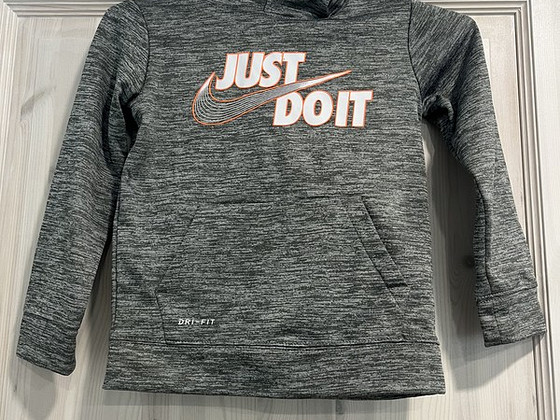 Nike laste pusa