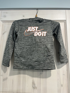 Nike laste pusa (1 foto / 2)