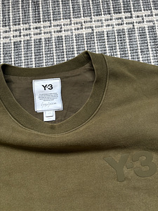 Y-3 (2 foto / 2)