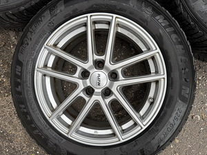 17" Platin veljed 5x112 + lamellrehvid 225/60/17 (Audi C8) (1 foto / 10)