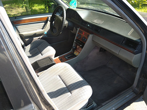 Mersedes benz 250T (8 фото из 10)