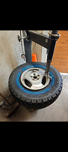 31/10.5/R15 MAXXIS Wormdrive AT (1 фото из 3)