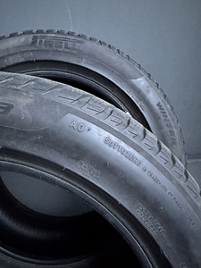 Ламель PIRELLI SOTTOZERO 3 225/55 R18 102V (AUDI) (7 фото из 9)