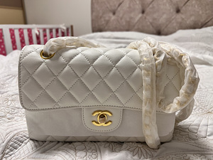 Chanel Classic Flap (3 foto / 6)