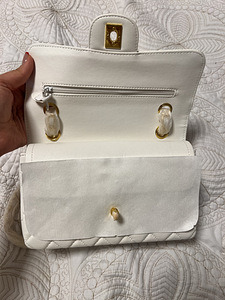 Chanel Classic Flap (4 foto / 6)