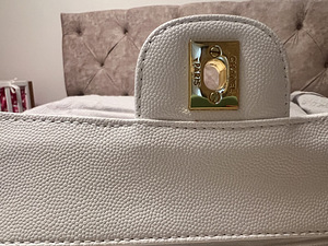 Chanel Classic Flap (2 foto / 6)