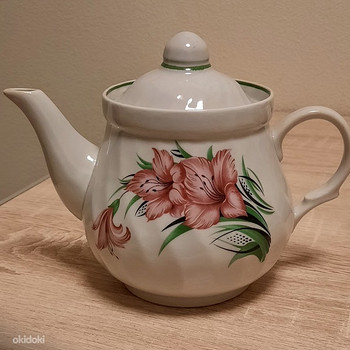 Новый заварочный чайник, 1 л. Дружковский фарфоровый завод