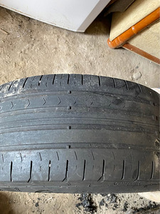 Шины Continental 215/55r16 (3 фото из 3)