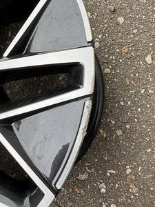 17" Skoda originaalvelg 5x112 (1tk) (2 foto / 5)