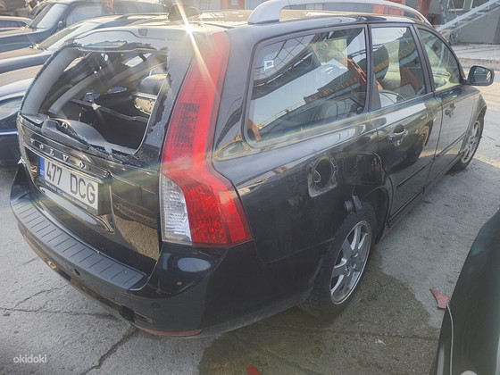 VOLVO V50 varuosadeks