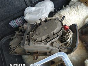 Esituled - Mercedes 124 (6 foto / 6)