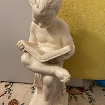 Statuett