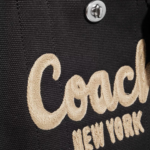 Сумка Coach Cargo Tote, новая, с бирками. (5 фото из 6)