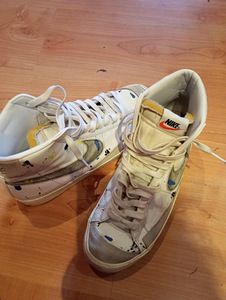 ЛУЧШИЕ КРОССОВКИ NIKE (3 фото из 4)