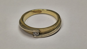 Kuld sõrmus teemandiga 585 proov (№L1300) (1 foto / 5)
