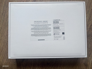 НОВЫЙ MacBook Air 15,3 Starlight (5 фото из 5)