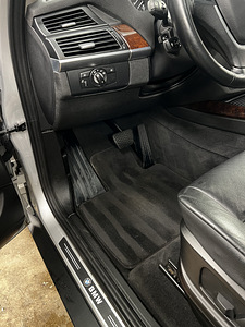 BMW X5 XDRIVE 40D (2011) (6 foto / 11)