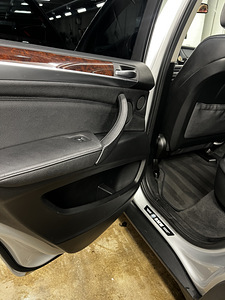 BMW X5 XDRIVE 40D (2011) (7 foto / 11)