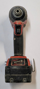 Акудрель Milwaukee M18 без модели + Аку 5,0Ач (2 фото из 4)