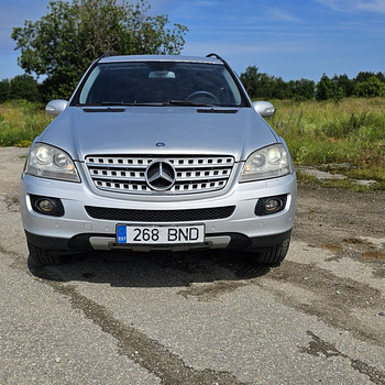 Mercedes Benz ML 320