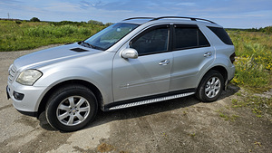 Mercedes benz ml 320 (2 foto / 14)