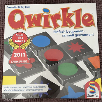 Настольная игра Qwirkle