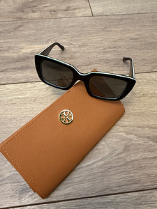 Очки Tory Burch (1 фото из 3)