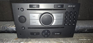 Opel CD 70 NAVI (1 фото из 2)