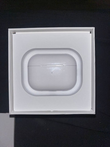 Airpods Pro 2 (4 фото из 7)