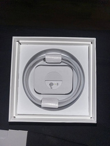 Airpods Pro 2 (6 фото из 7)