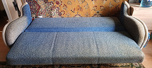 Диван 2 м 20 см × 1 м 30 см (1 фото из 1)
