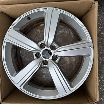 20" оригинальные диски Audi 5x112 (Q8 e-tron)