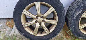 Диски Subaru с летними шинами (5 фото из 8)