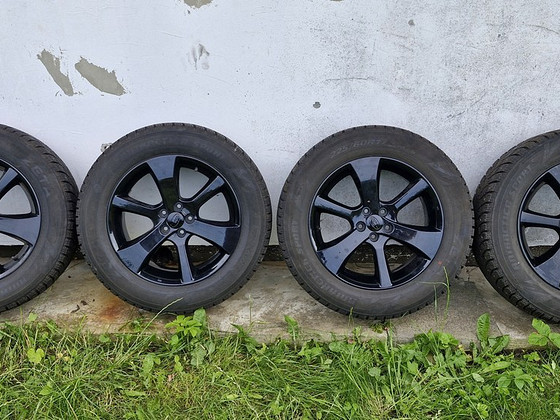 Диски Subaru с зимней резиной