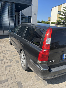Volvo v70 2.4 120кВт (5 фото из 7)
