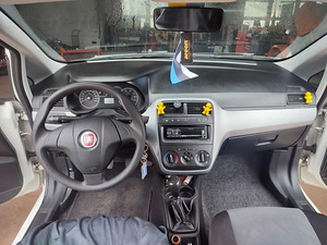 FIAT PUNTO 2010 (6 фото из 8)