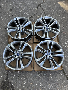 20" оригинальные диски Ford 5x108 + датчики (6 фото из 8)